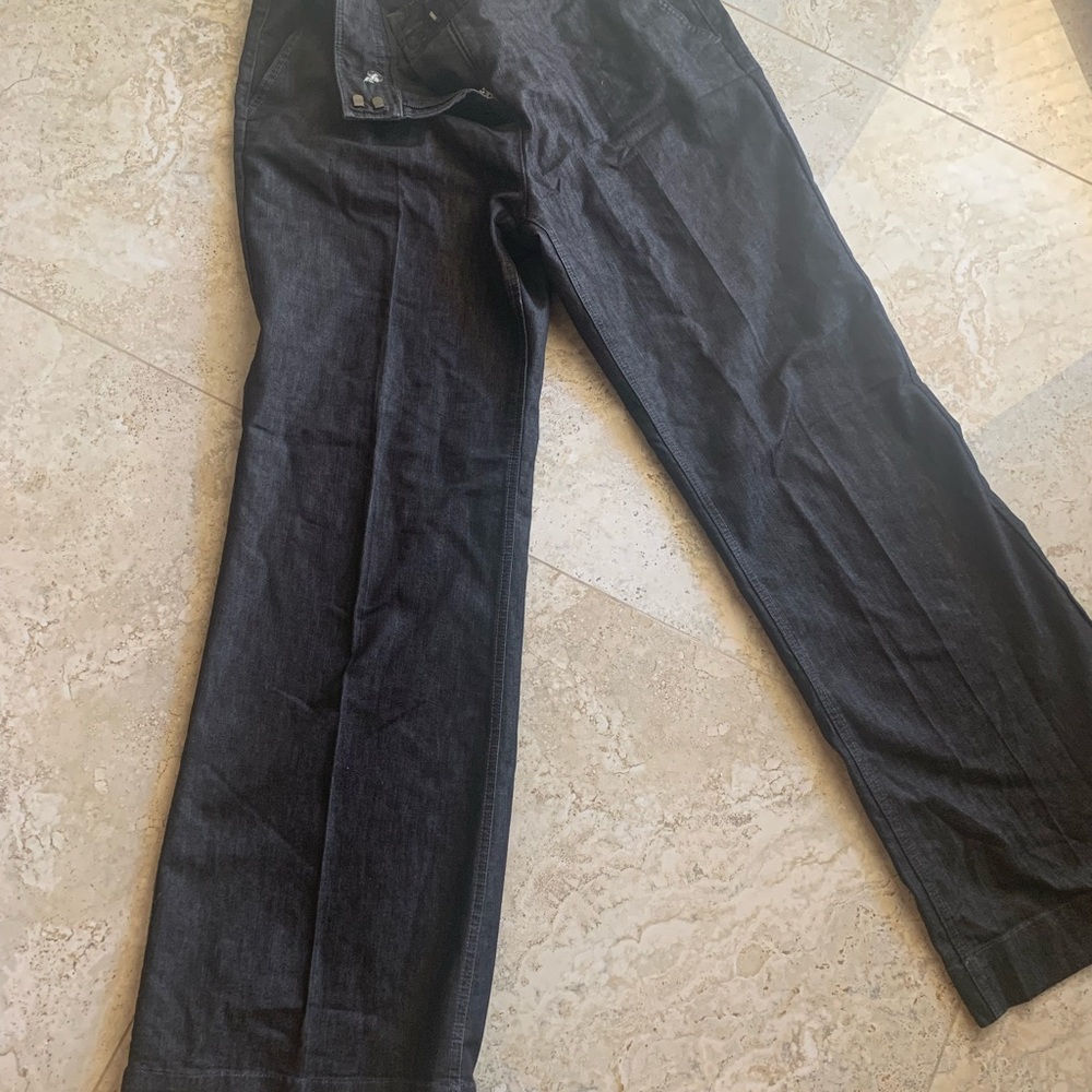 Wide leg black lightweight jeans